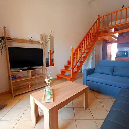 Votsalo * Σκιάθος Πόλη